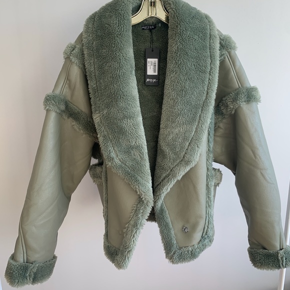 NASTY GAL Faux Fur Lined Faux Leather Aviator Jacket - Sage Green - Picture 5 of 9
